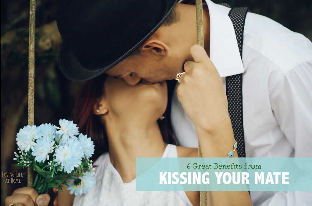 6 Benefits to Kissing Your Mate