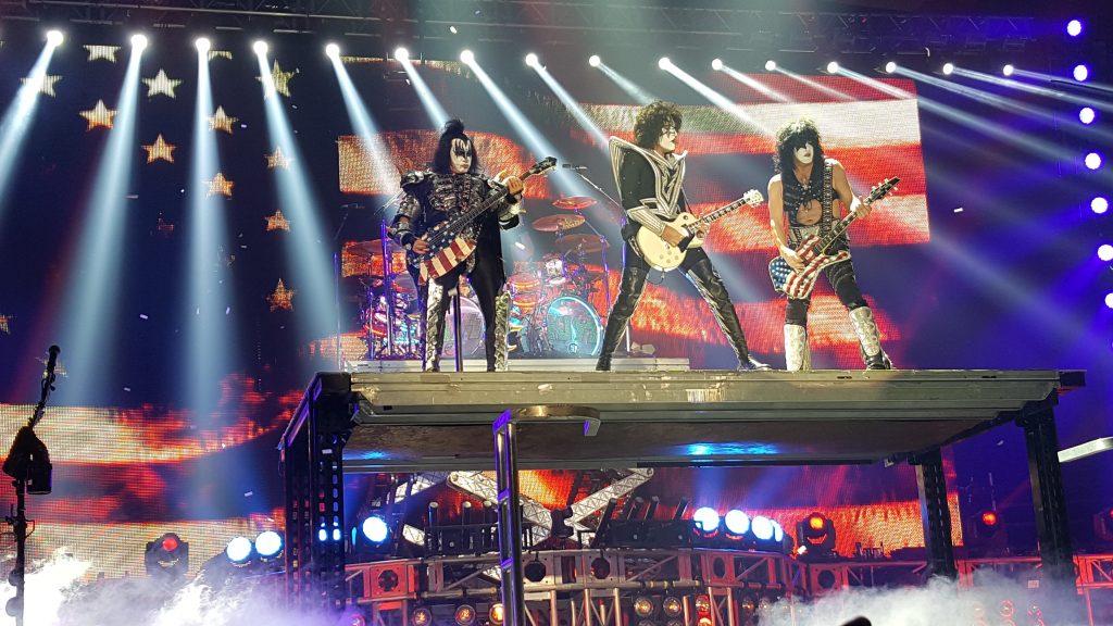 Kiss on Stage